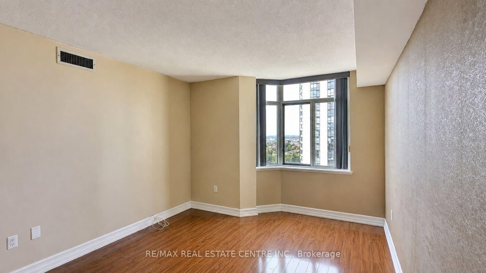 300 Webb Drive, Unit 1515 thumbnail 21