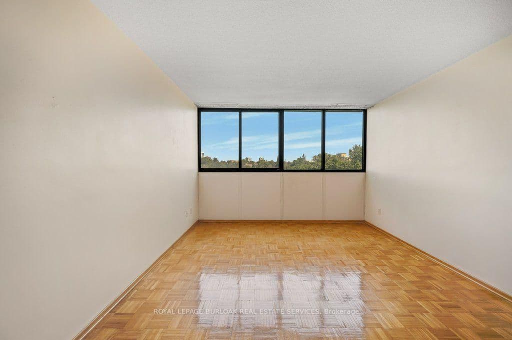 1333 Bloor Street, Unit 718 thumbnail 14