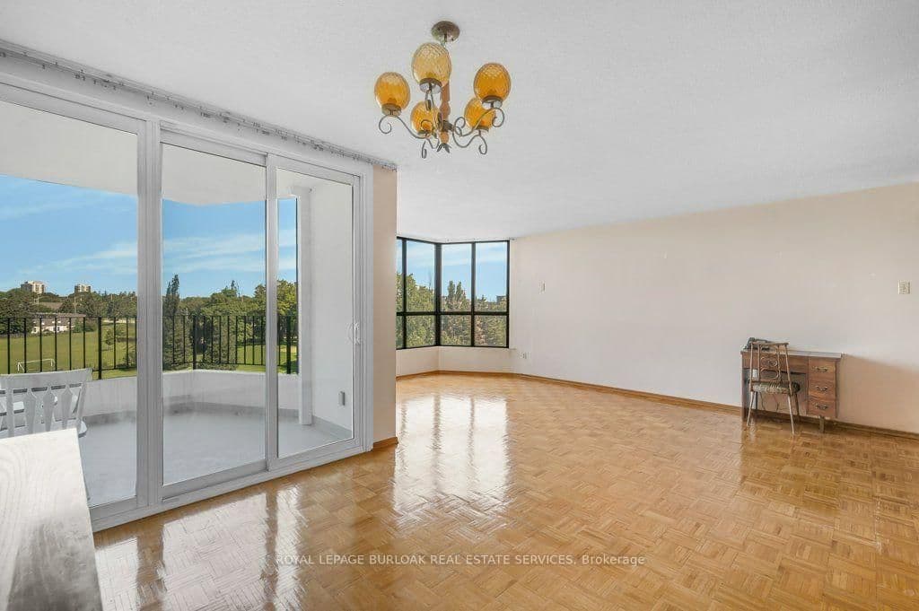 1333 Bloor Street, Unit 718 thumbnail 8