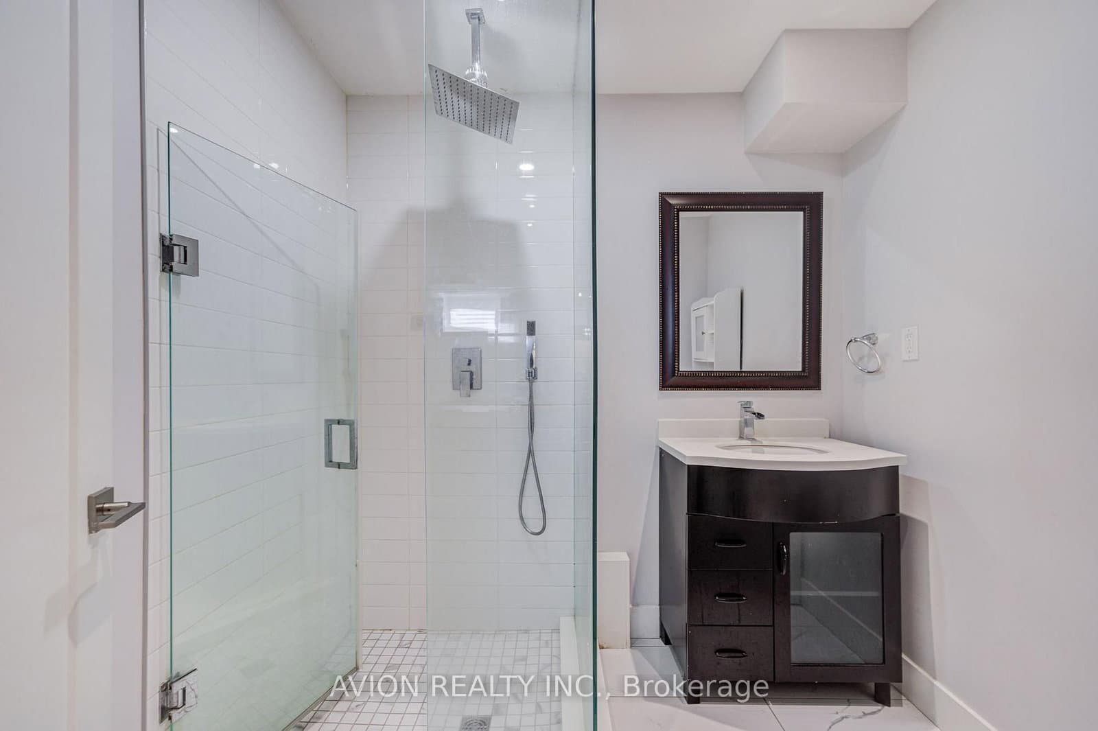 28 Monarchdale Avenue, Unit Bsmt thumbnail 22
