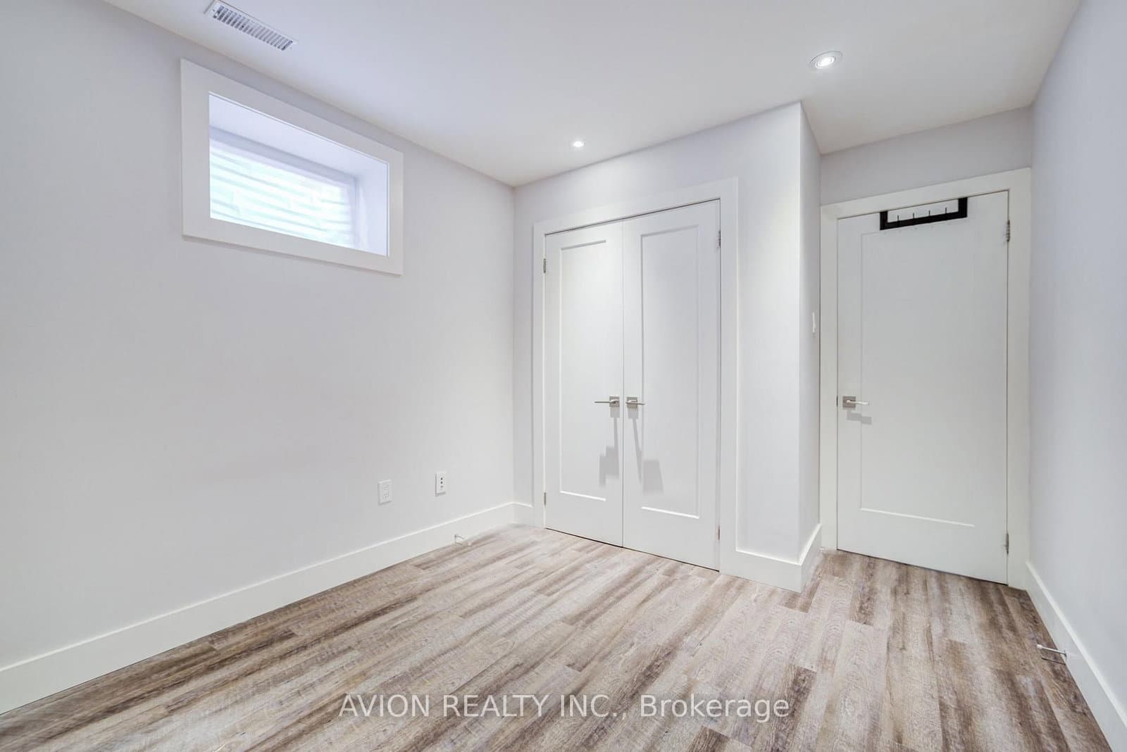 28 Monarchdale Avenue, Unit Bsmt thumbnail 24