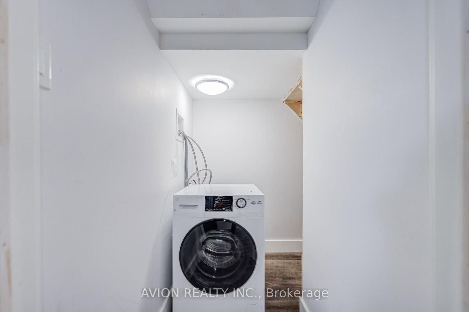28 Monarchdale Avenue, Unit Bsmt thumbnail 29