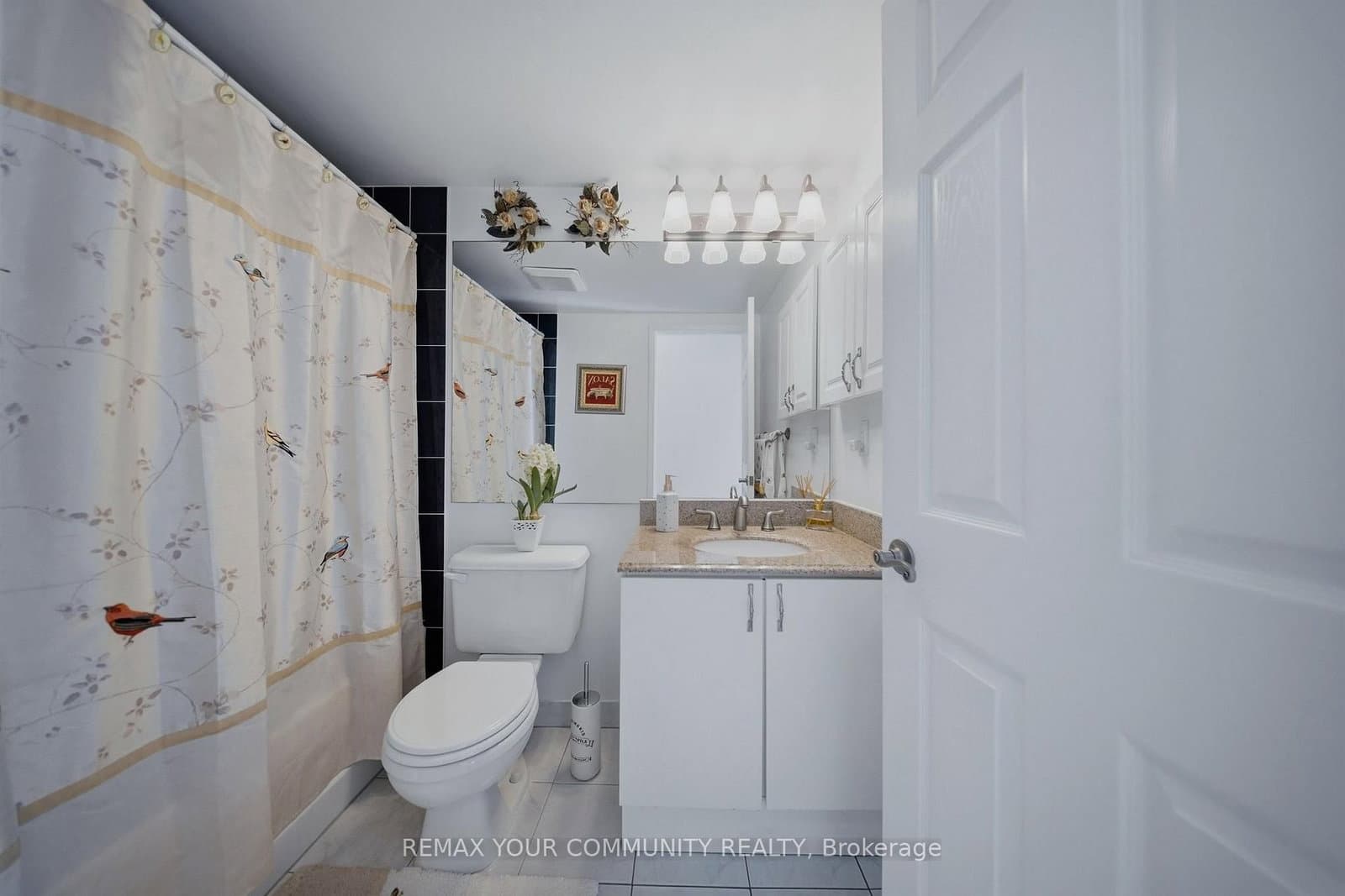 210 Manitoba Street, Unit 11 thumbnail 19