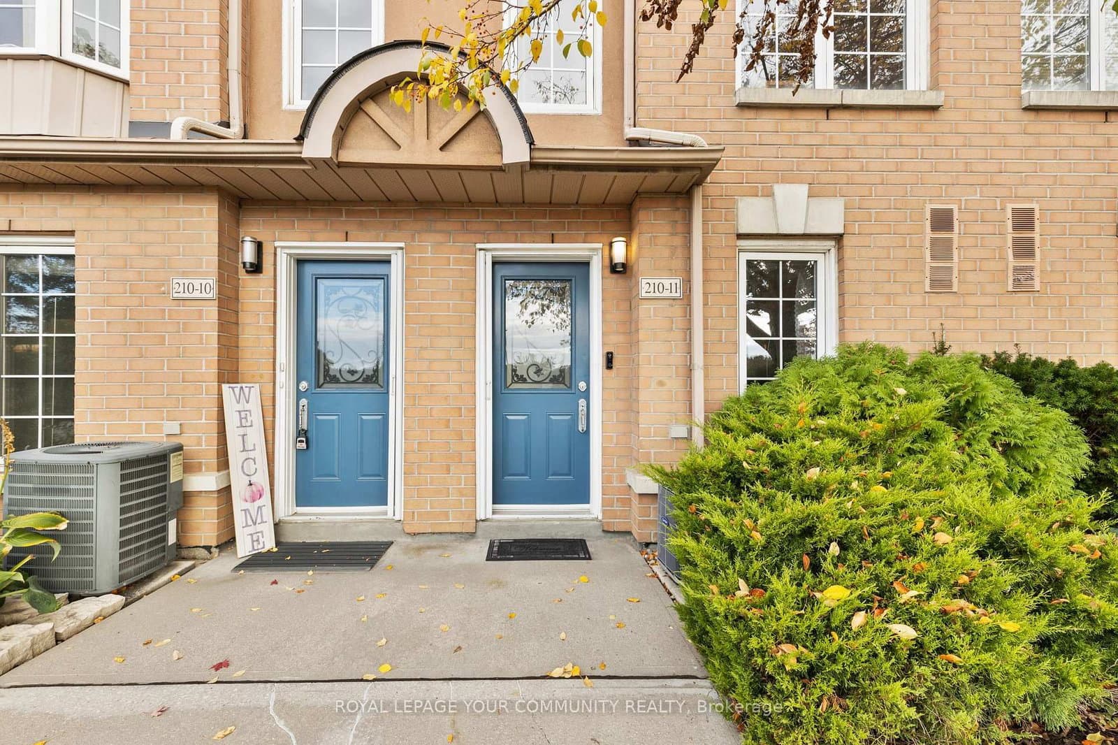 210 Manitoba Street, Unit 11 thumbnail 2