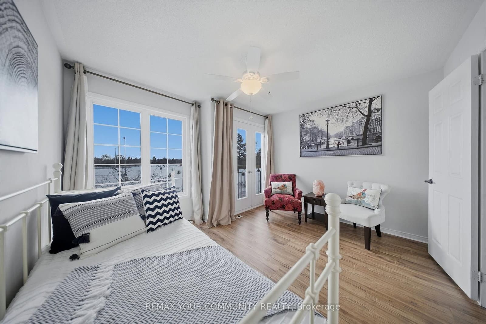 210 Manitoba Street, Unit 11 thumbnail 23
