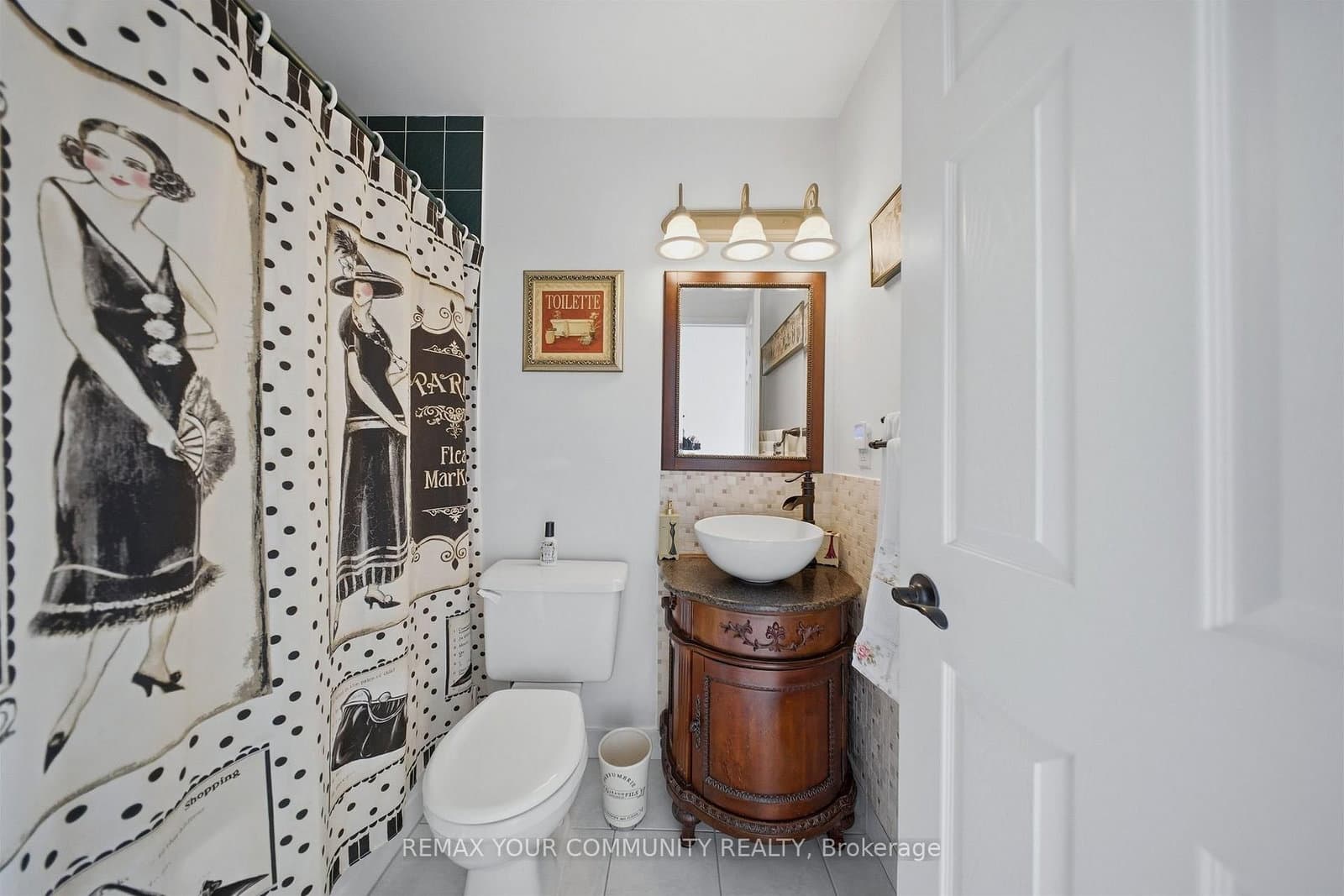 210 Manitoba Street, Unit 11 thumbnail 26