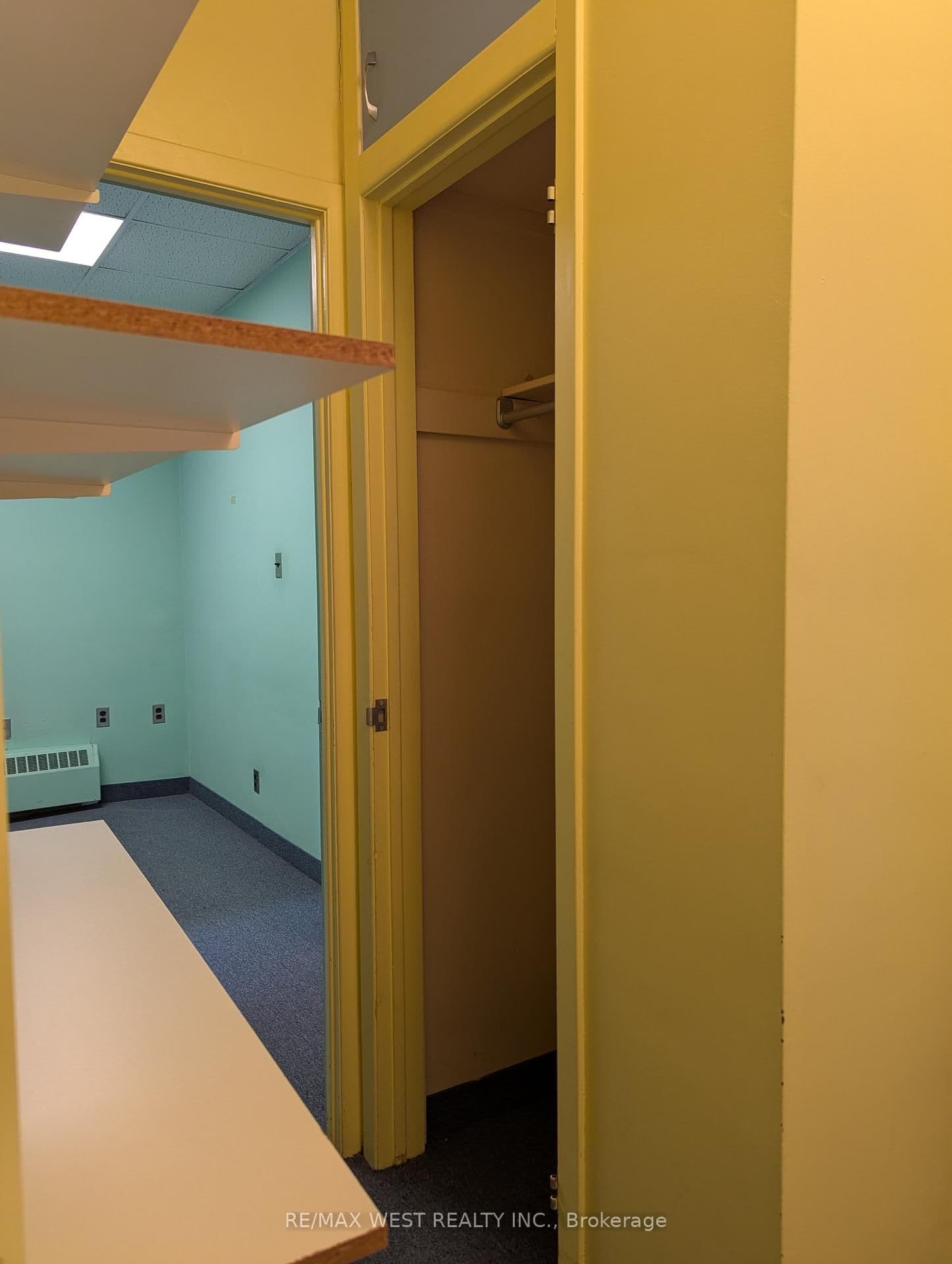 3269 Bloor Street W, Unit 205 thumbnail 10