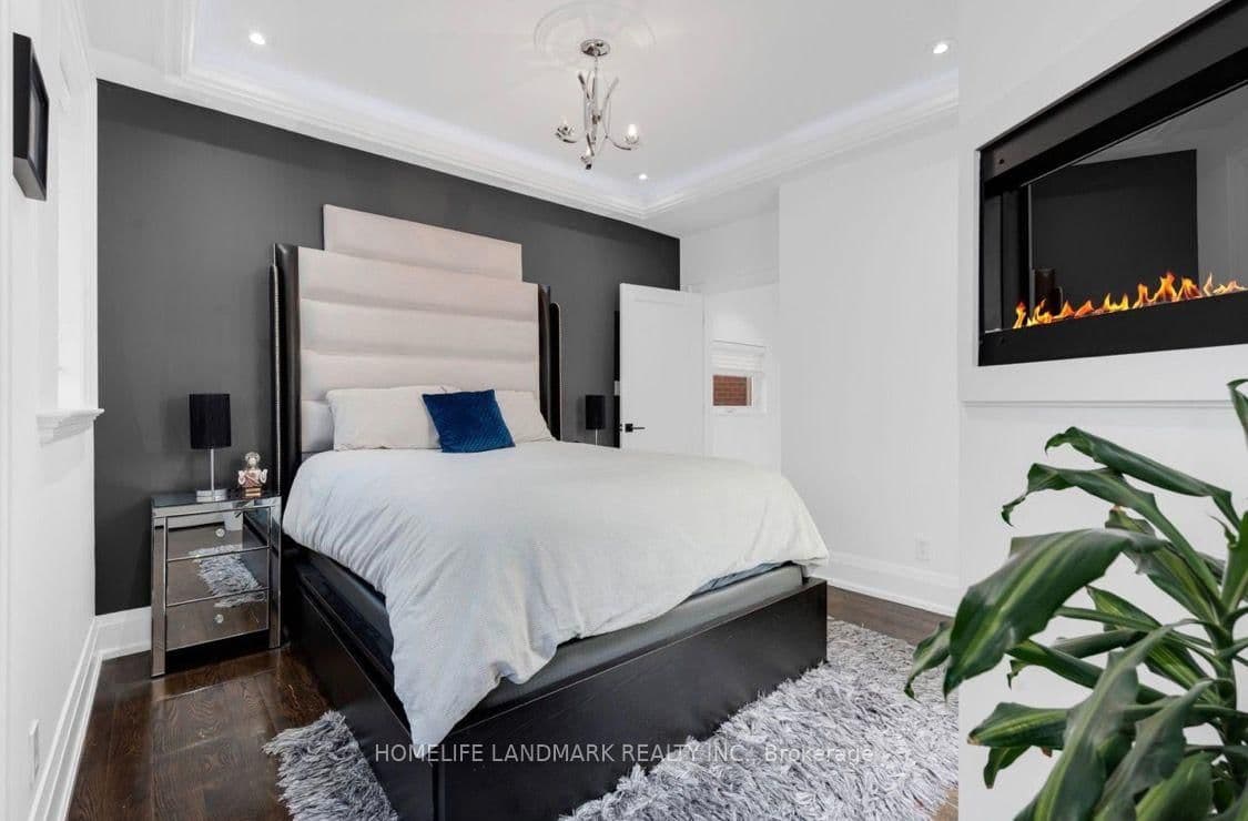 58 Carrick Avenue, Unit upper thumbnail 16