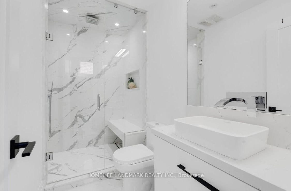 58 Carrick Avenue, Unit upper thumbnail 22