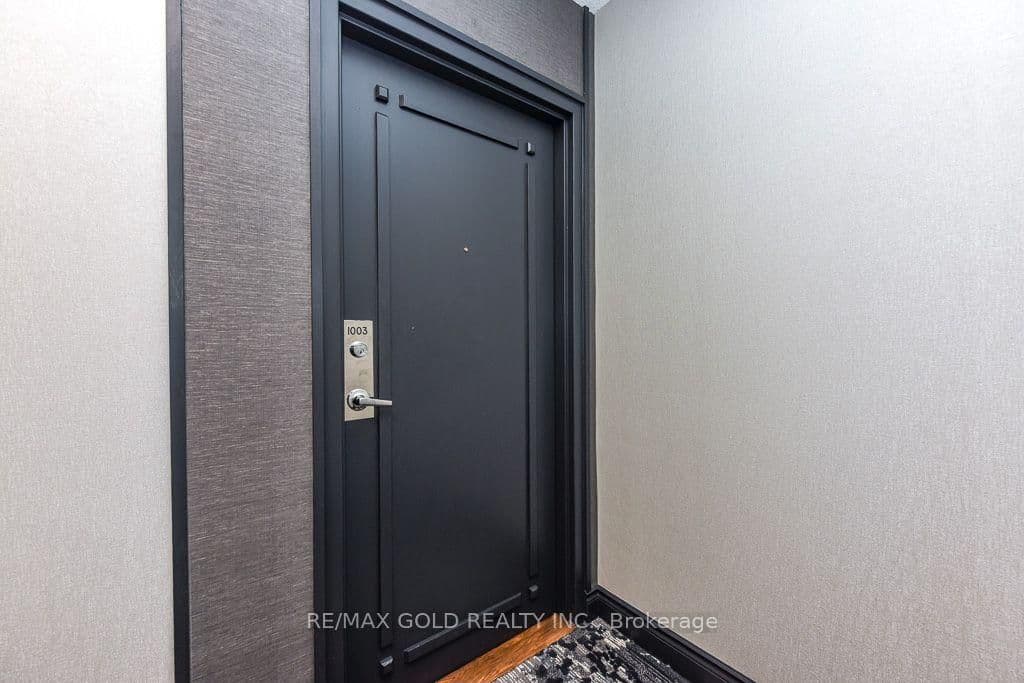 200 Burnhamthorpe Road, Unit 1003 thumbnail 5