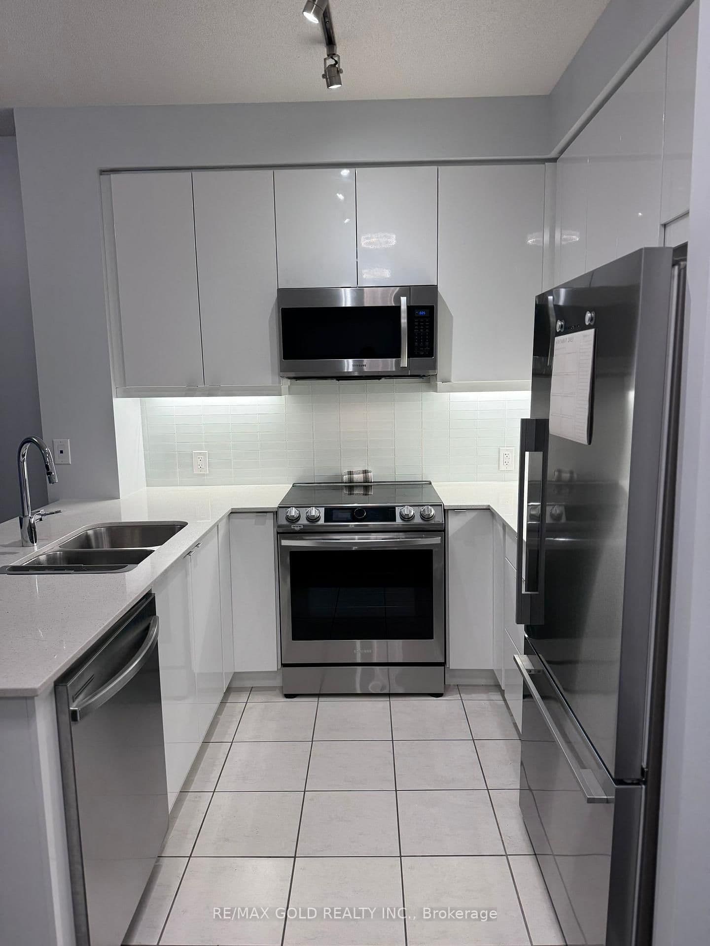 50 Thomas Riley Road, Unit 514 thumbnail 6