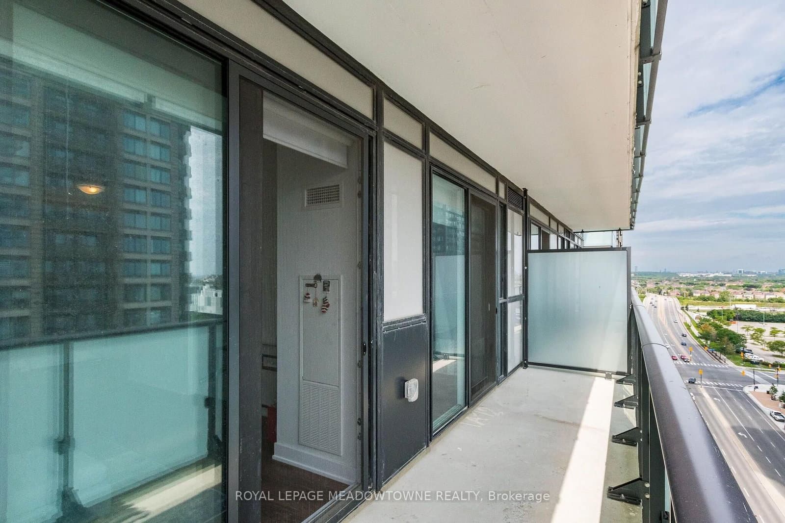 430 Square One Drive, Unit 1202 thumbnail 21