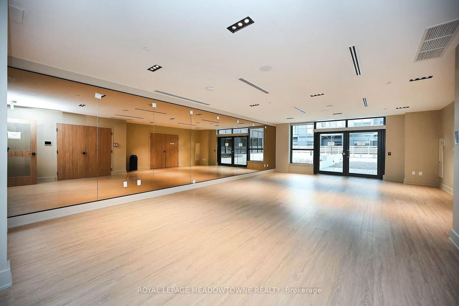 430 Square One Drive, Unit 1202 thumbnail 41