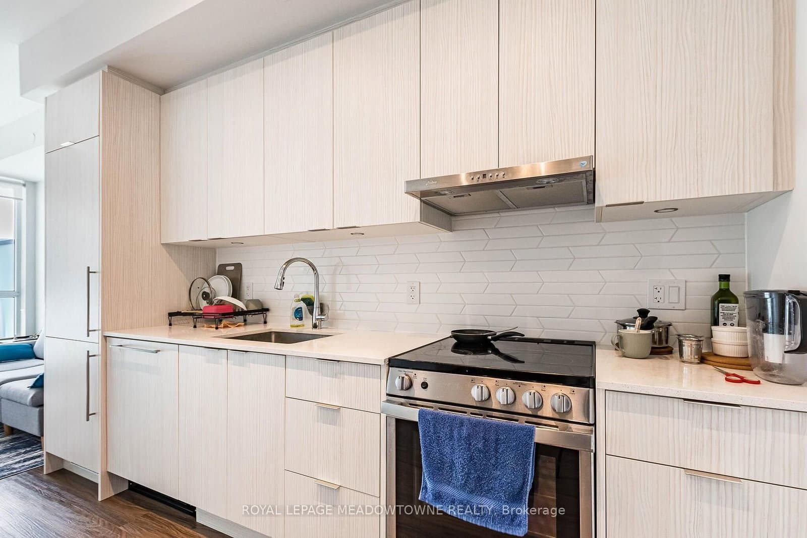 430 Square One Drive, Unit 1202 thumbnail 8