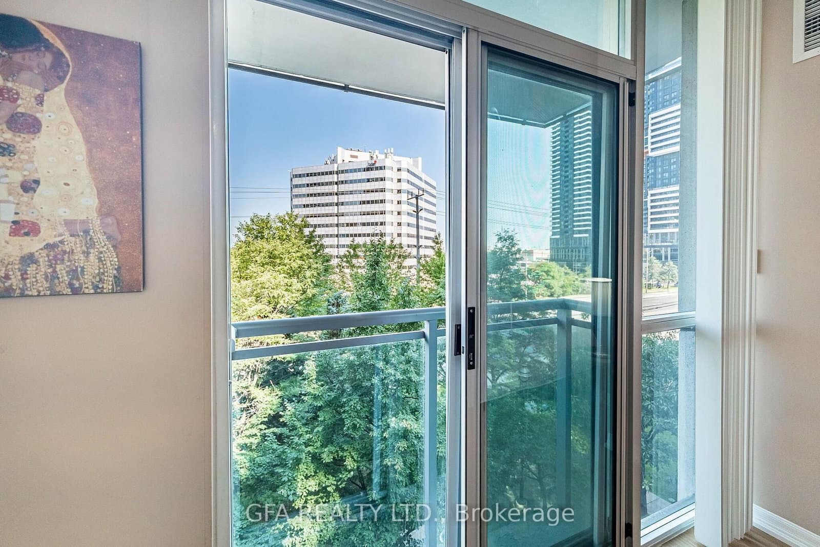 3939 Duke Of York Boulevard, Unit 306 thumbnail 26