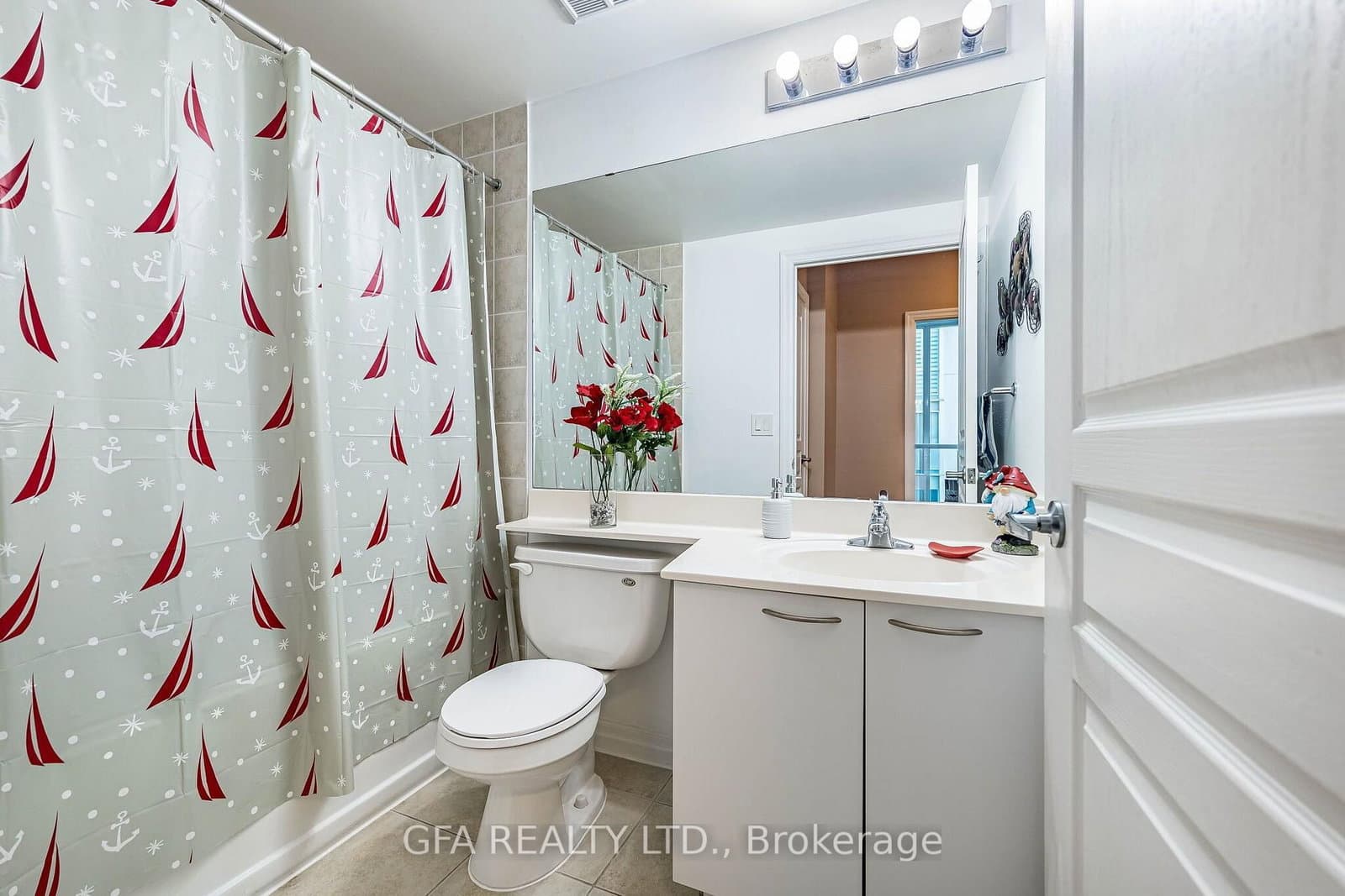 3939 Duke Of York Boulevard, Unit 306 thumbnail 29