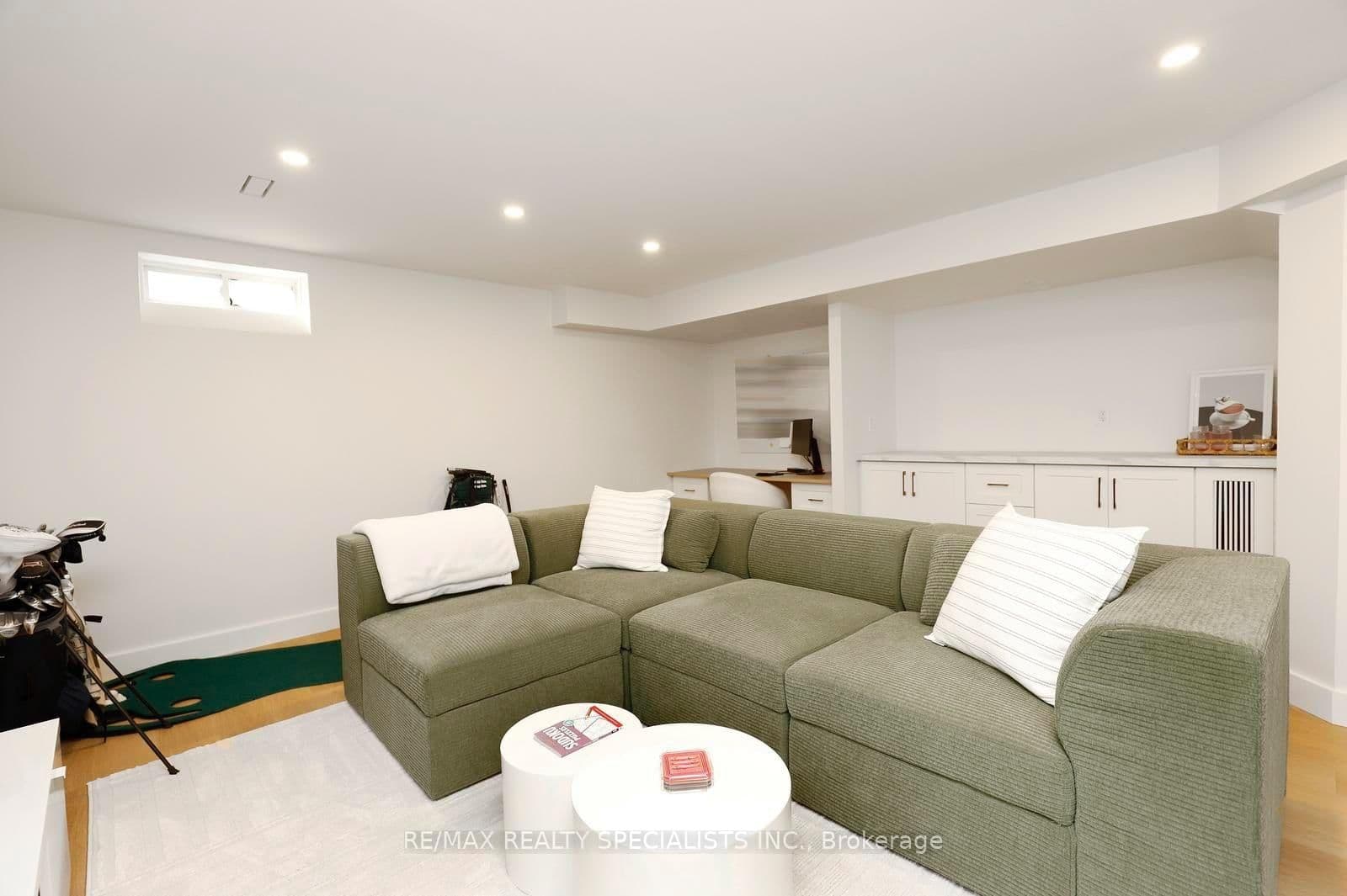 4434 Fairview Street thumbnail 34