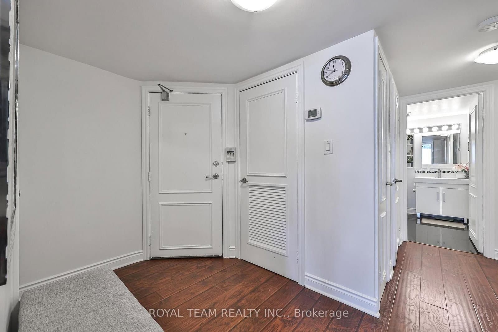 1333 Bloor Street, Unit 2004 thumbnail 5