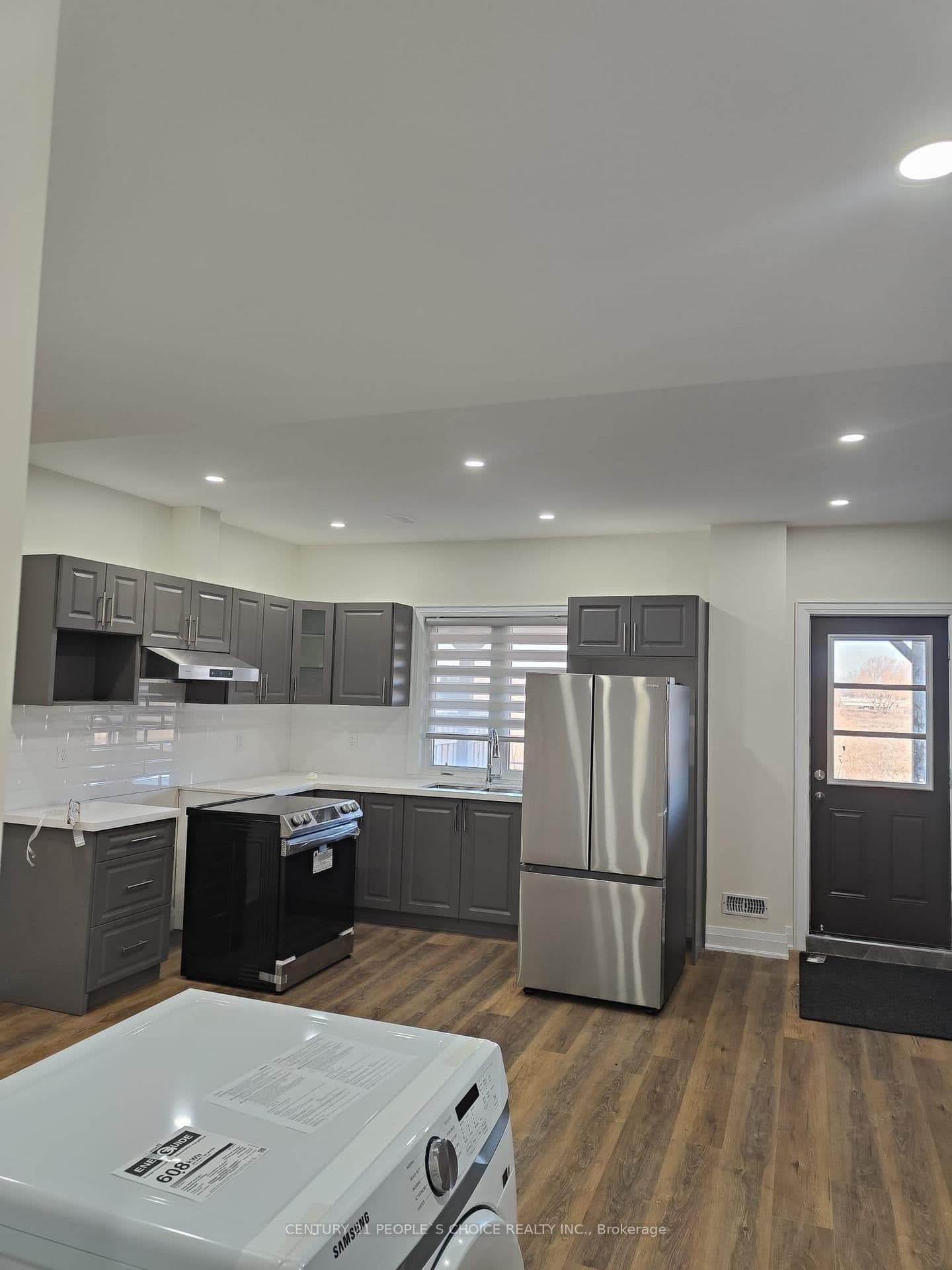 126 Degrey Drive - Image 1