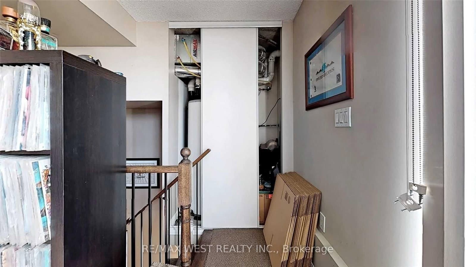 10 Foundry Avenue, Unit 240 thumbnail 31