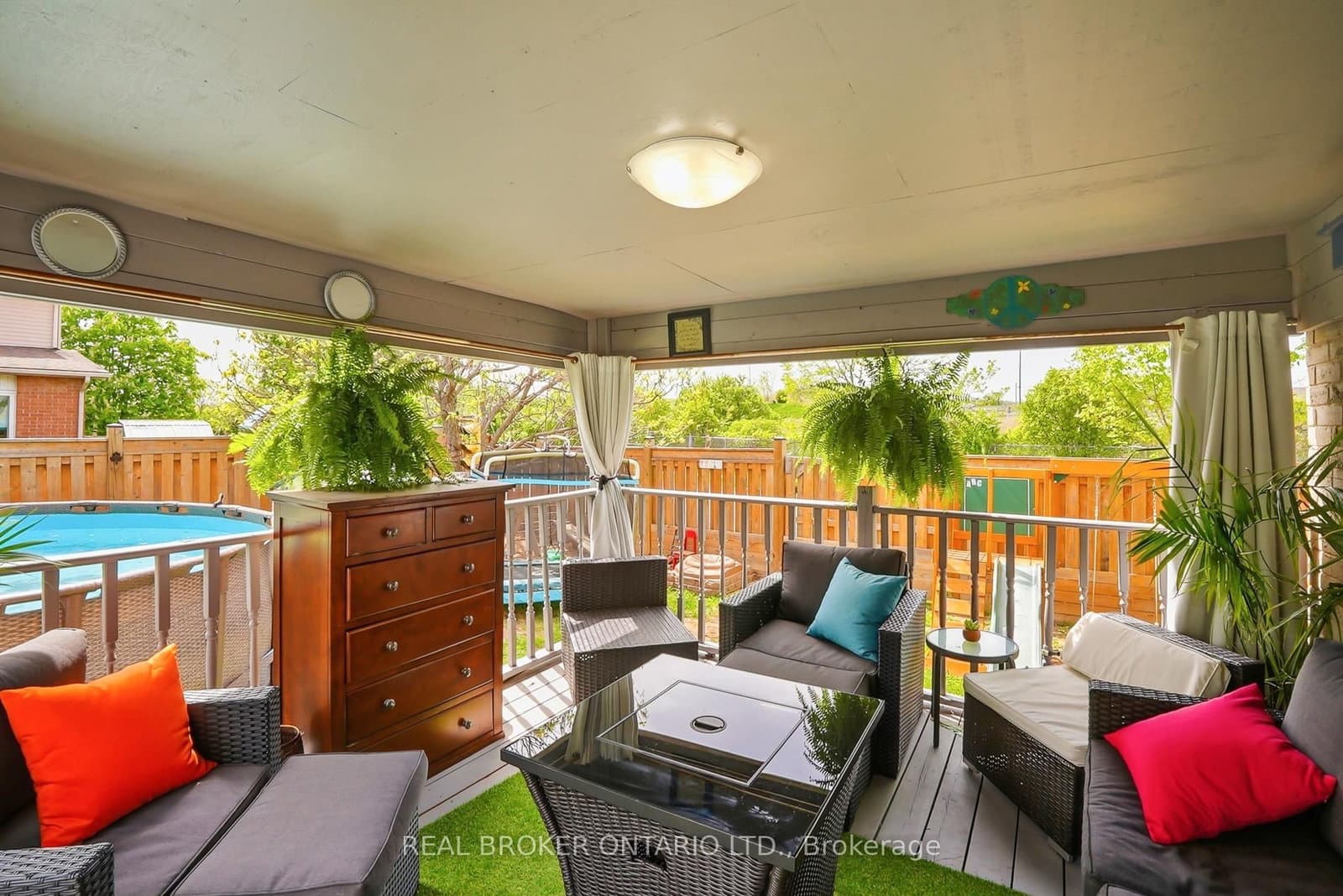 3260 Woodcroft Crescent thumbnail 37