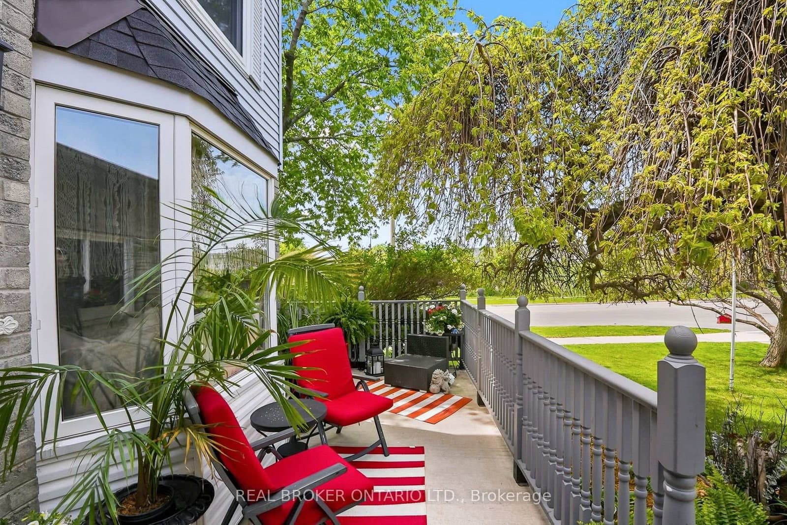 3260 Woodcroft Crescent thumbnail 5