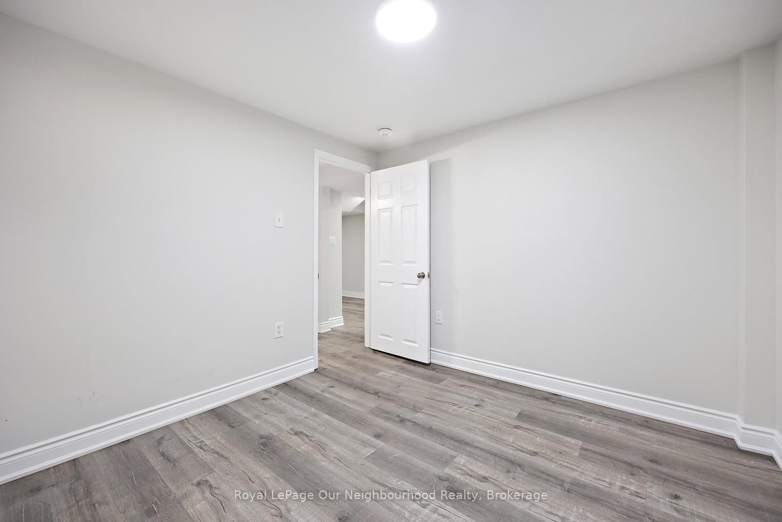 206 Sunny Meadow Boulevard, Unit Bsmt thumbnail 9