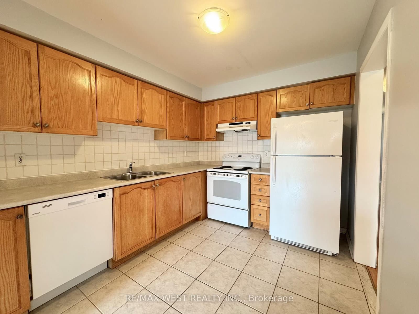 525 Novo Star Drive, Unit 120 thumbnail 10