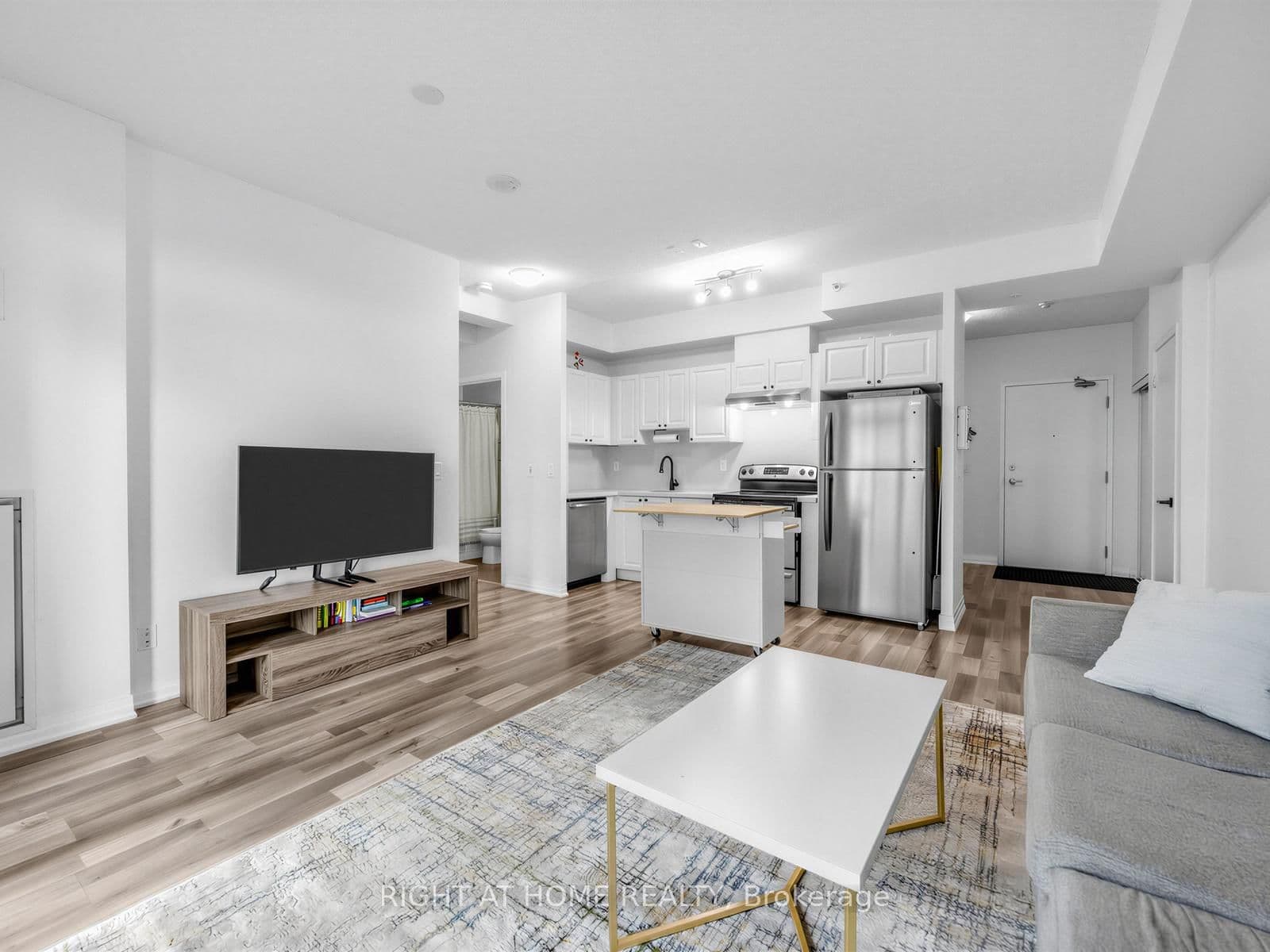 #208 - 155 Legion Road N