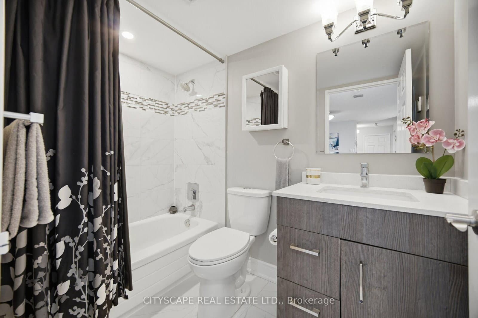 700 Constellation Drive, Unit 1105 thumbnail 18