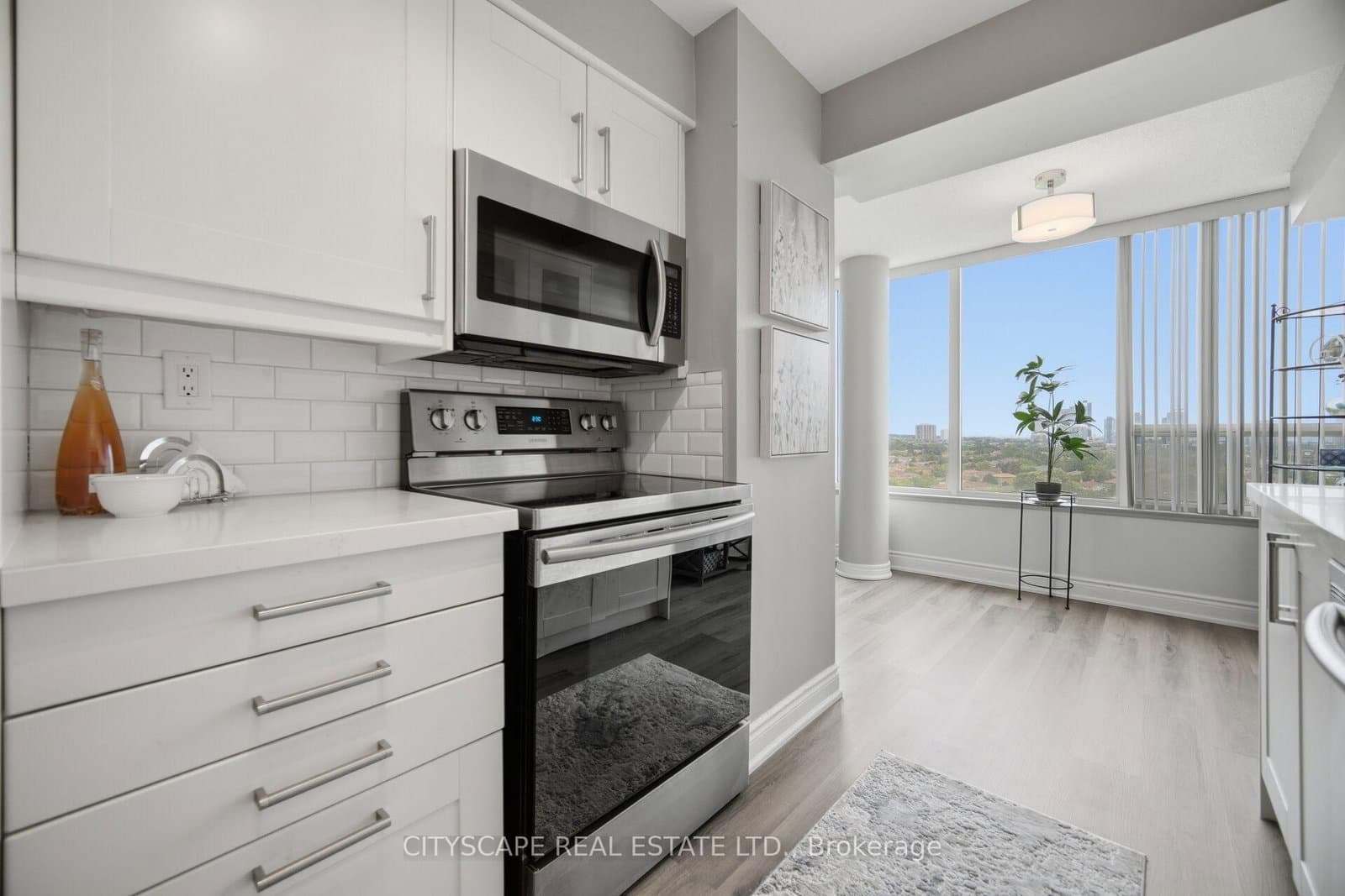 700 Constellation Drive, Unit 1105 thumbnail 3