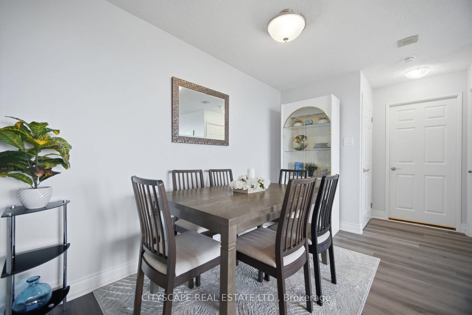 700 Constellation Drive, Unit 1105 thumbnail 9