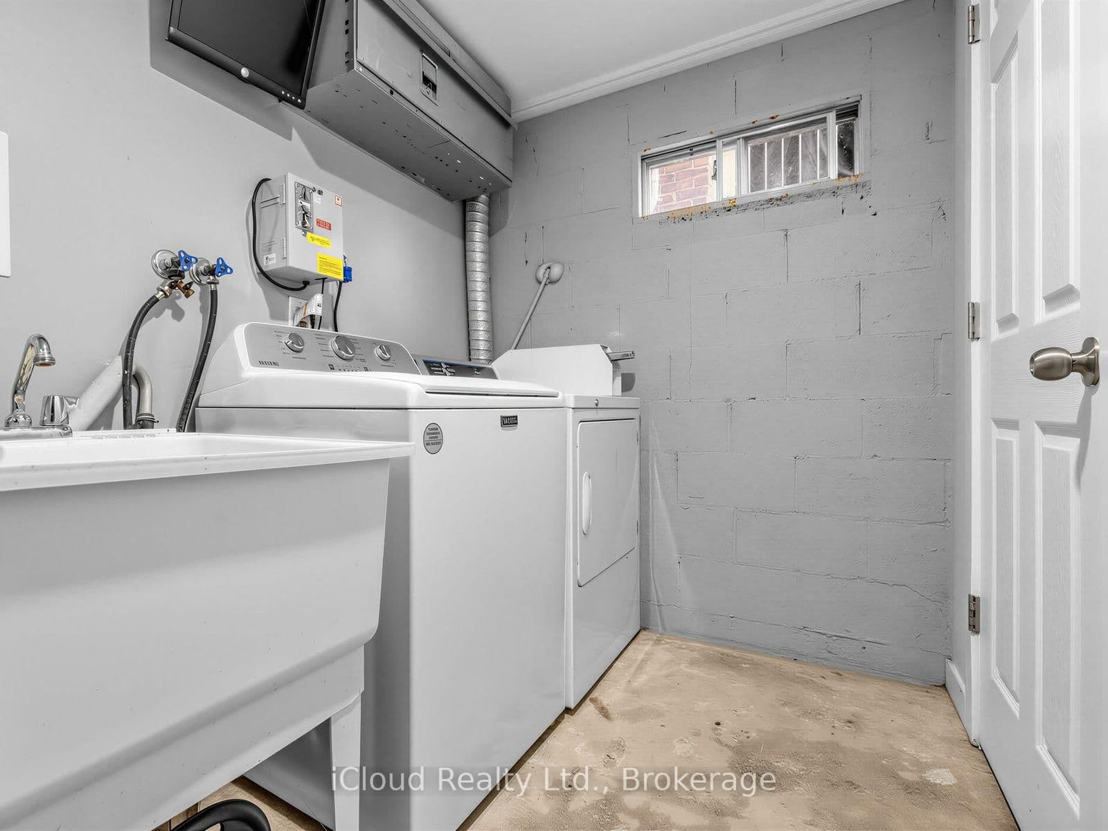1226 Lansdowne Avenue, Unit Basement thumbnail 10