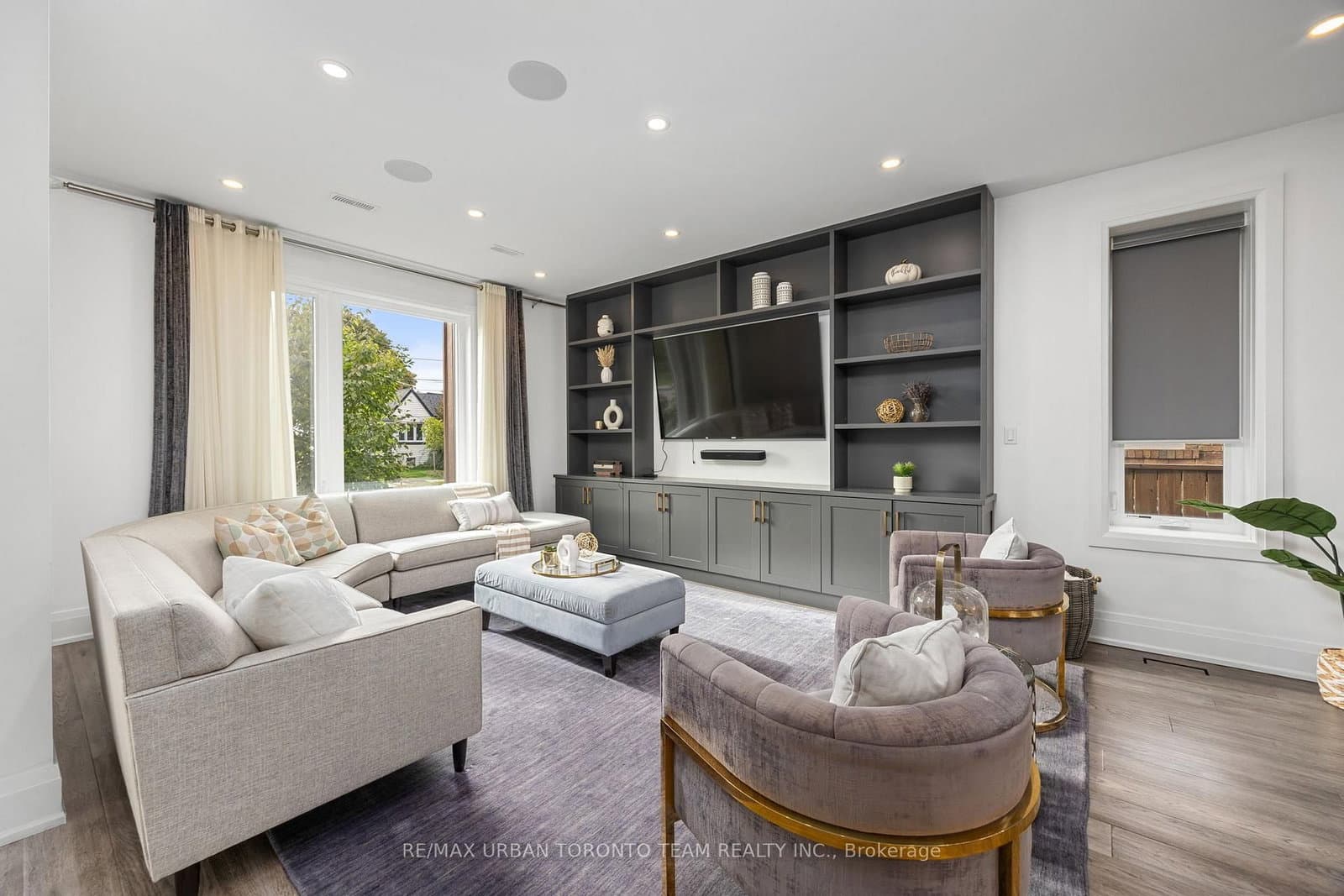 58 Manitoba Street thumbnail 10
