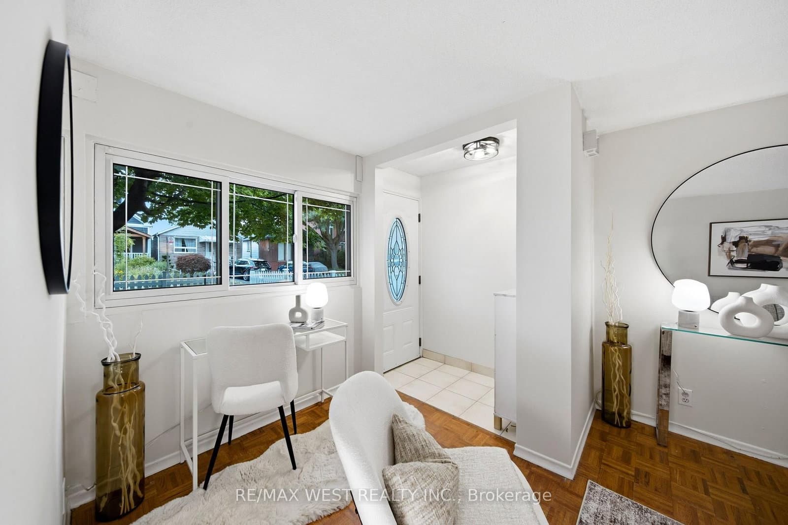 25 Batavia Avenue thumbnail 3