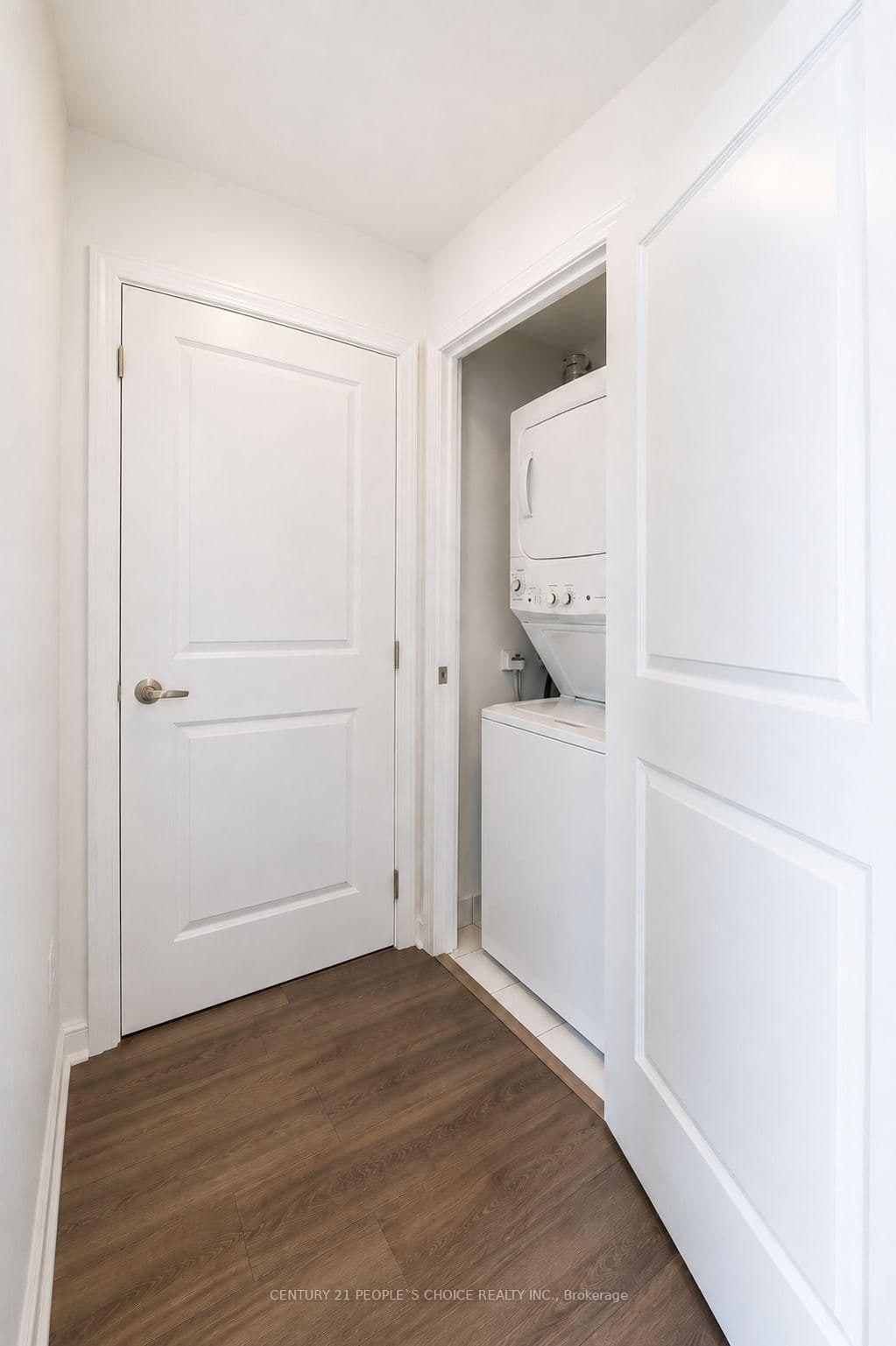 1 Michael Power Place, Unit 809 thumbnail 12