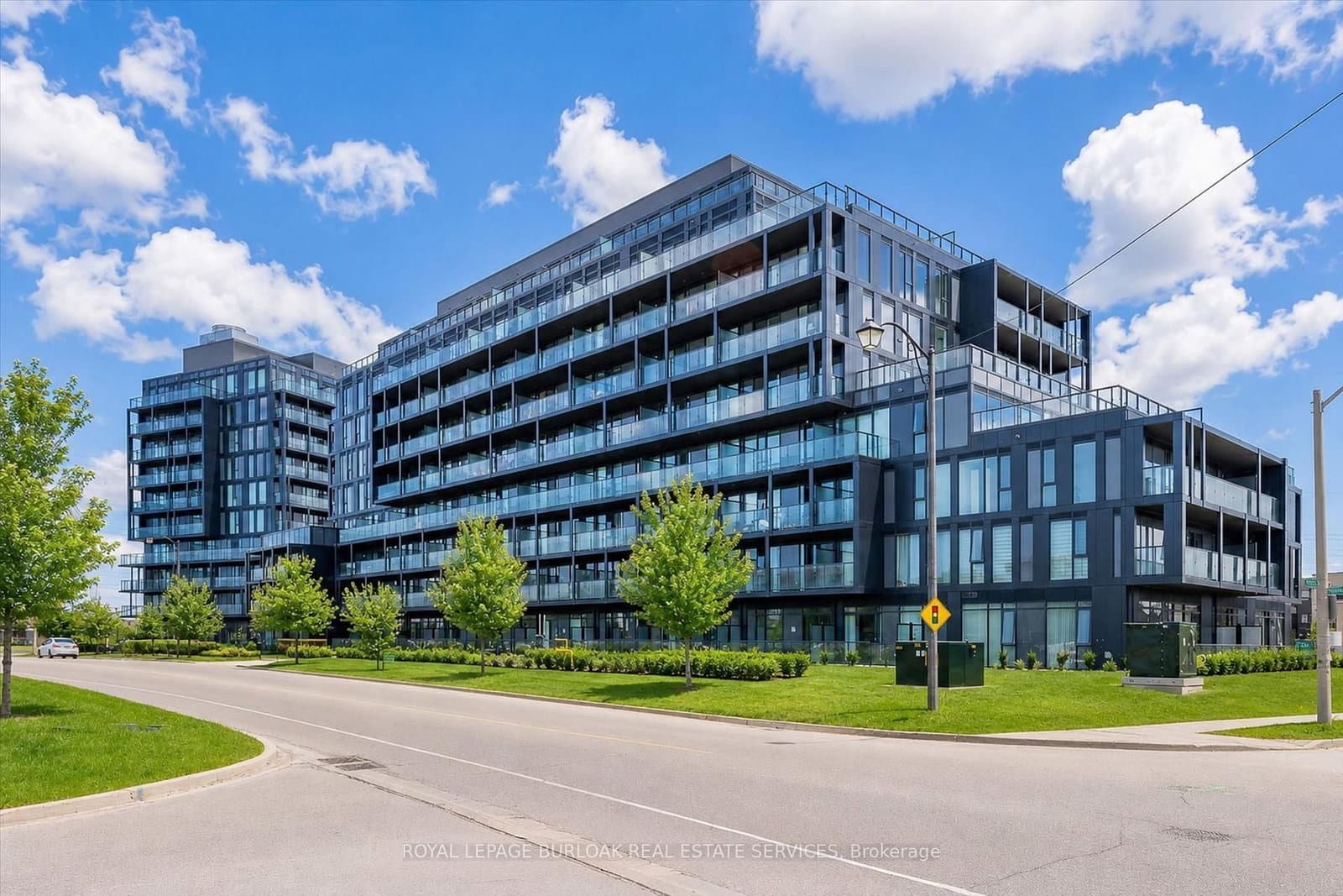 3200 Dakota Common, Unit B810 - Image 1