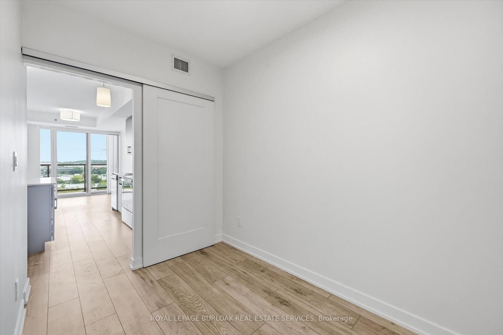 3200 Dakota Common, Unit B810 thumbnail 18