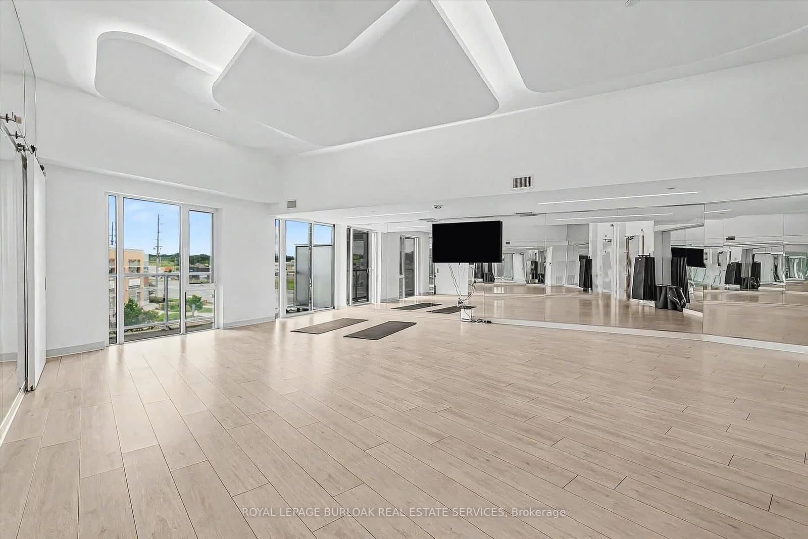 3200 Dakota Common, Unit B810 thumbnail 29