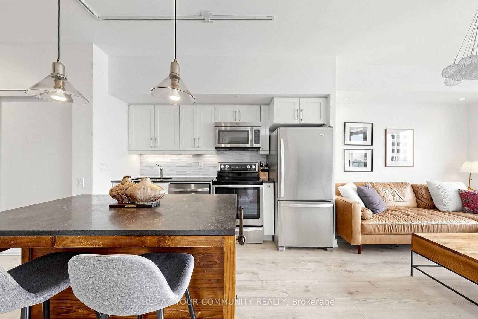 105 The Queensway Avenue, Unit 2304 thumbnail 14