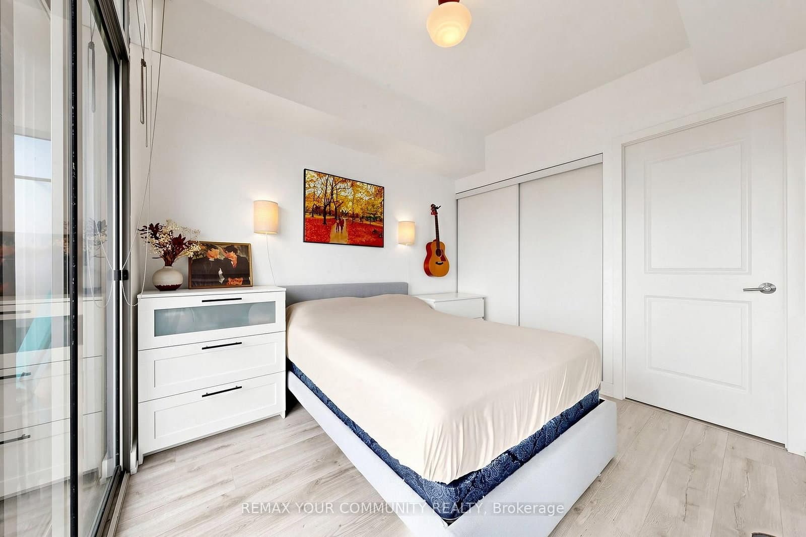 105 The Queensway Avenue, Unit 2304 thumbnail 19