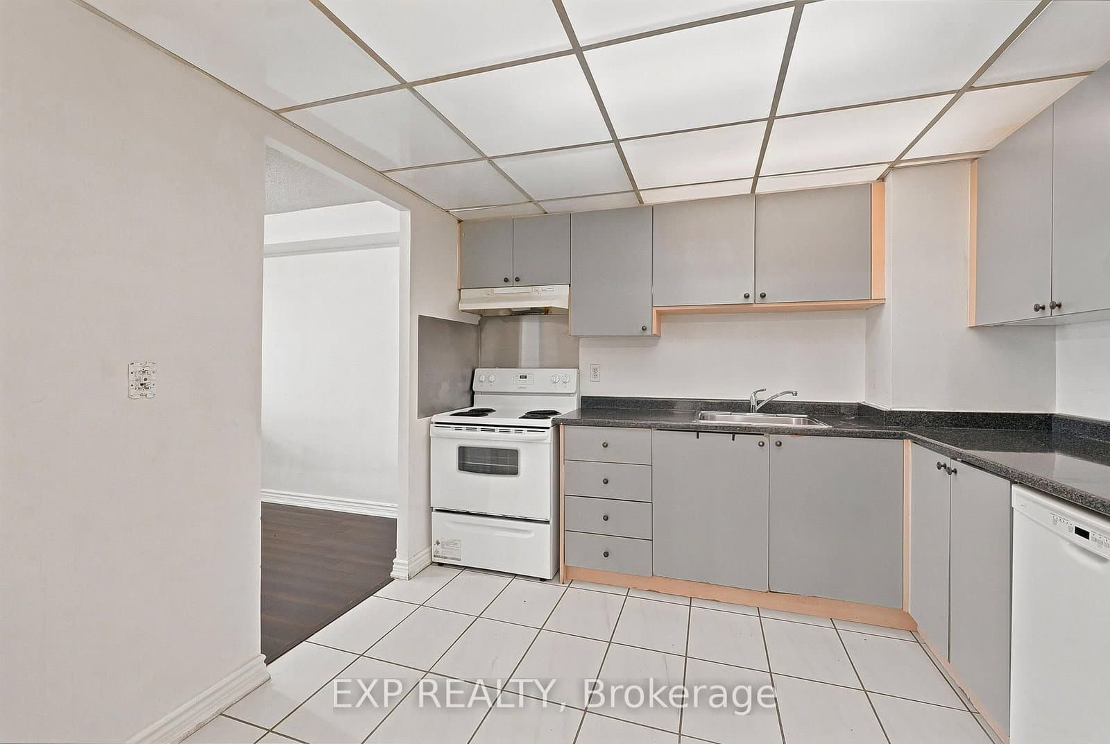 155 Hillcrest Avenue, Unit 1114 thumbnail 12