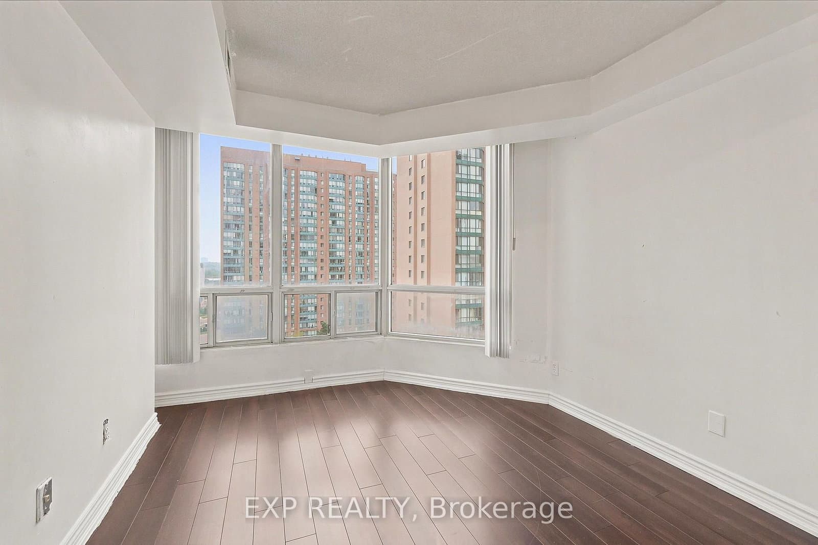 155 Hillcrest Avenue, Unit 1114 thumbnail 20