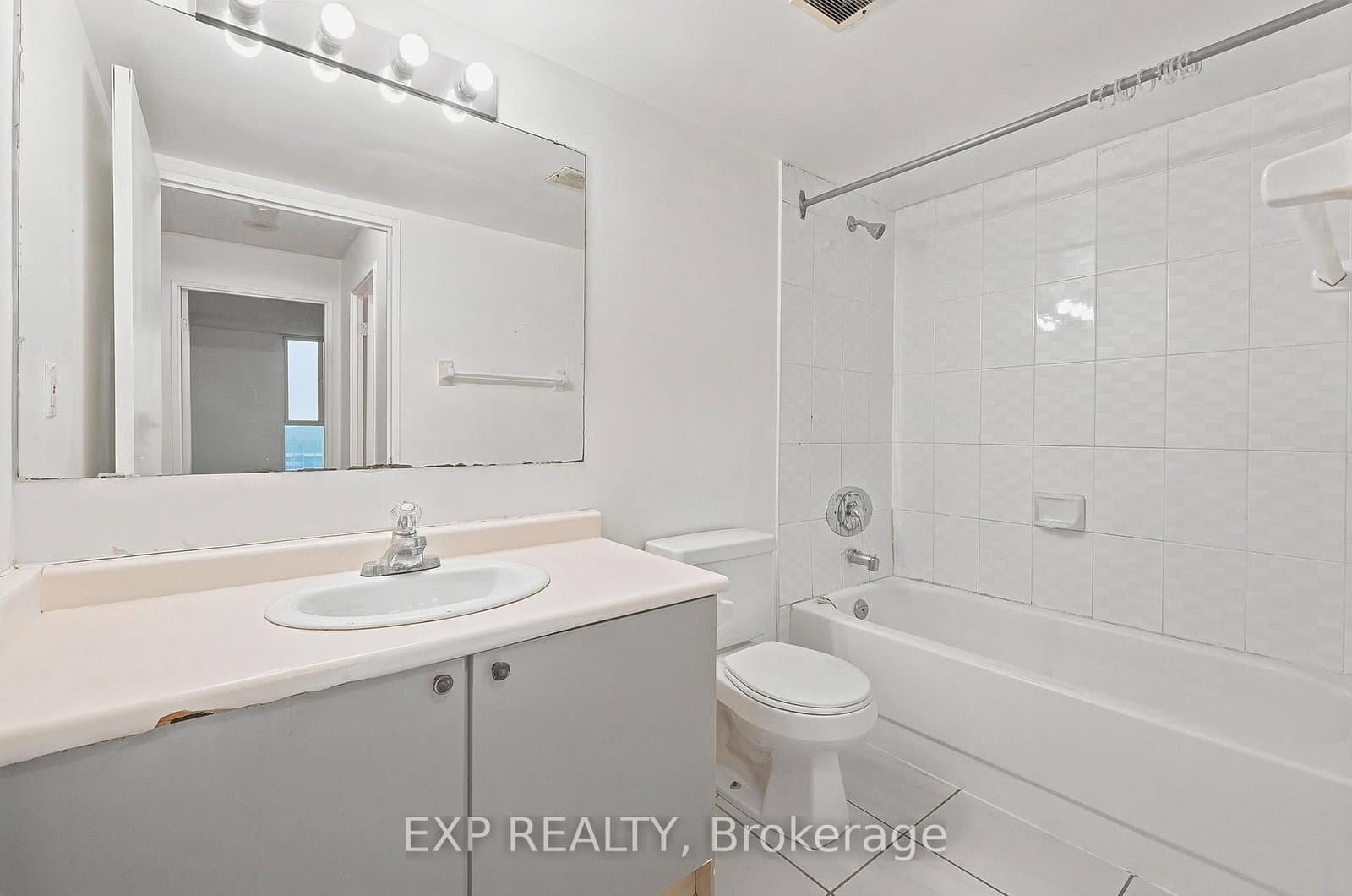 155 Hillcrest Avenue, Unit 1114 thumbnail 25