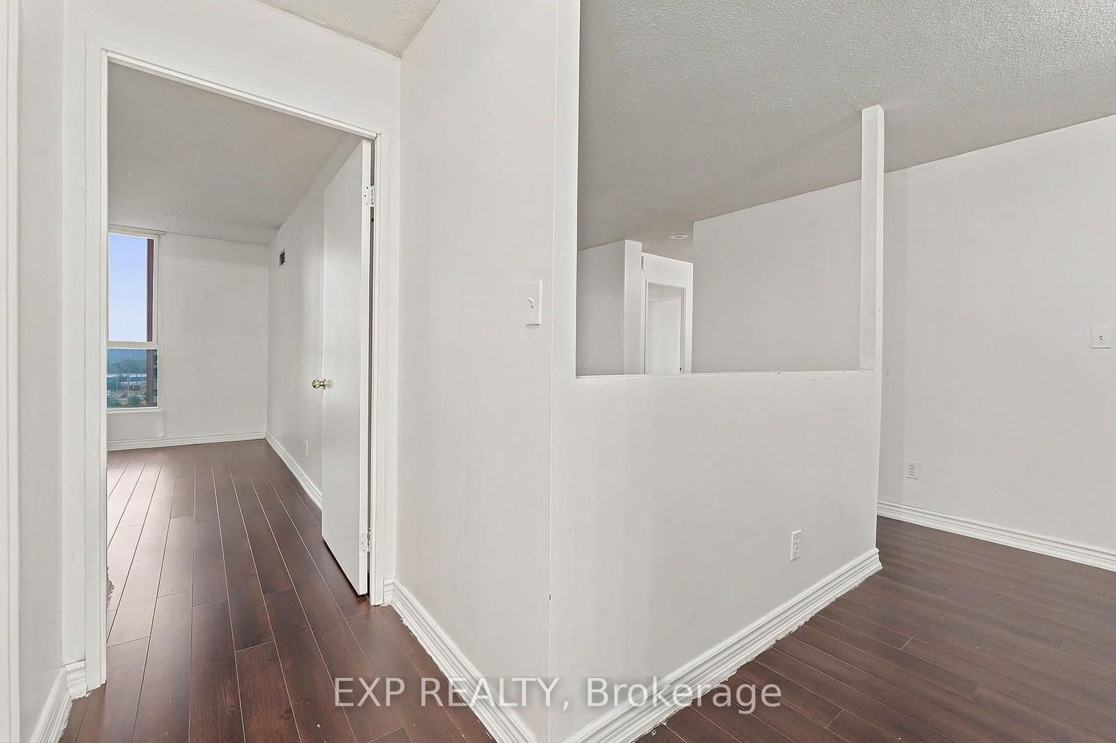 155 Hillcrest Avenue, Unit 1114 thumbnail 27