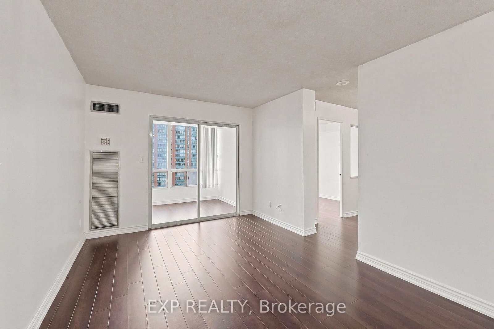 155 Hillcrest Avenue, Unit 1114 thumbnail 9