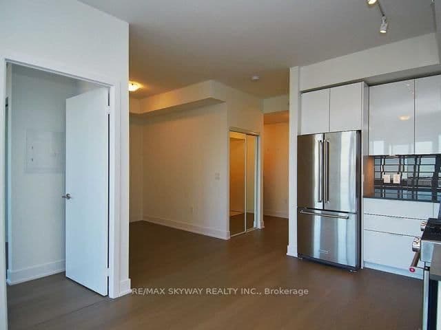 30 Shore Breeze Drive, Unit 4511 thumbnail 12