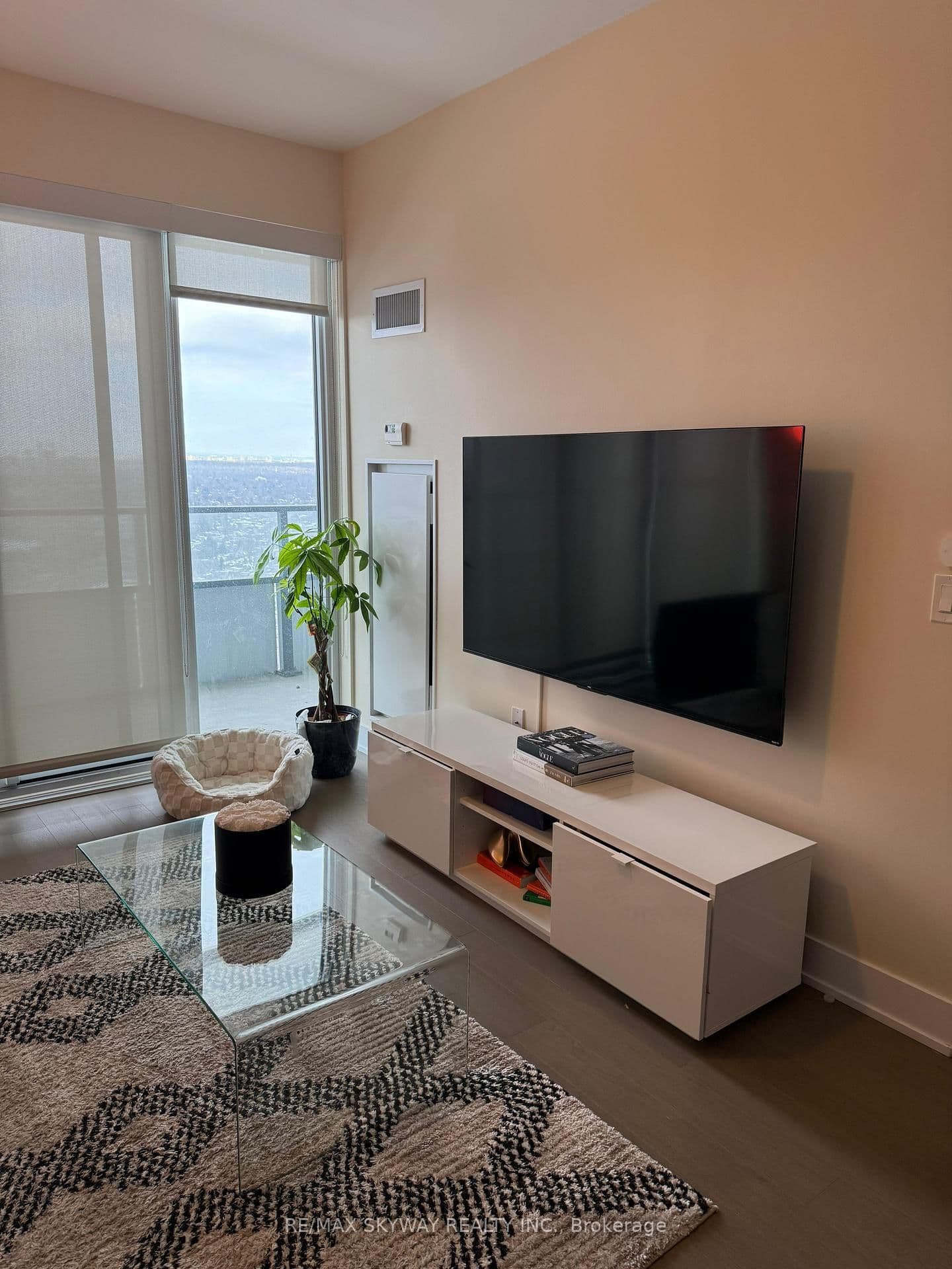 30 Shore Breeze Drive, Unit 4511 thumbnail 17