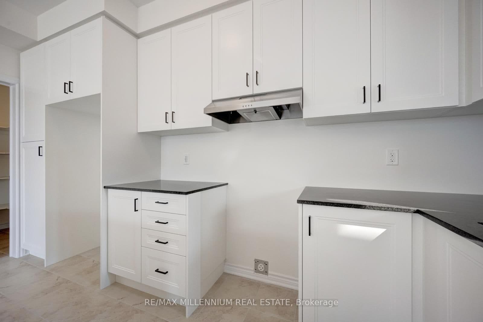 36 Thornbird Crescent, Unit Main thumbnail 17