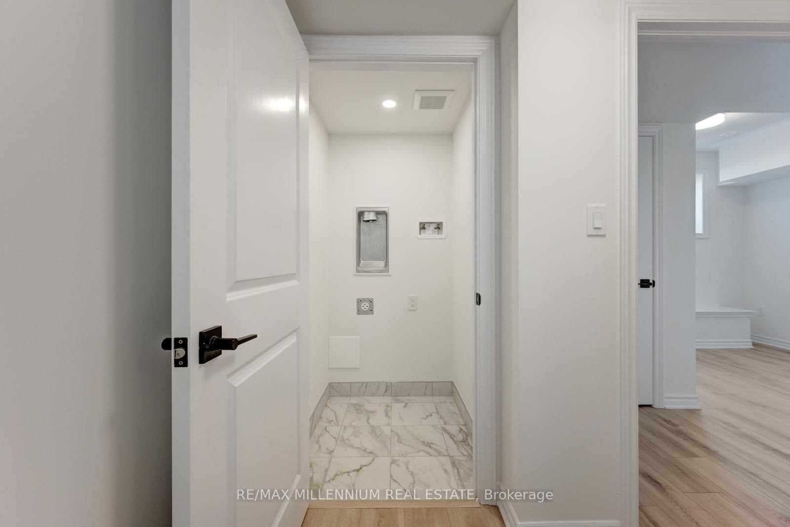 36 Thornbird Crescent, Unit Main thumbnail 24